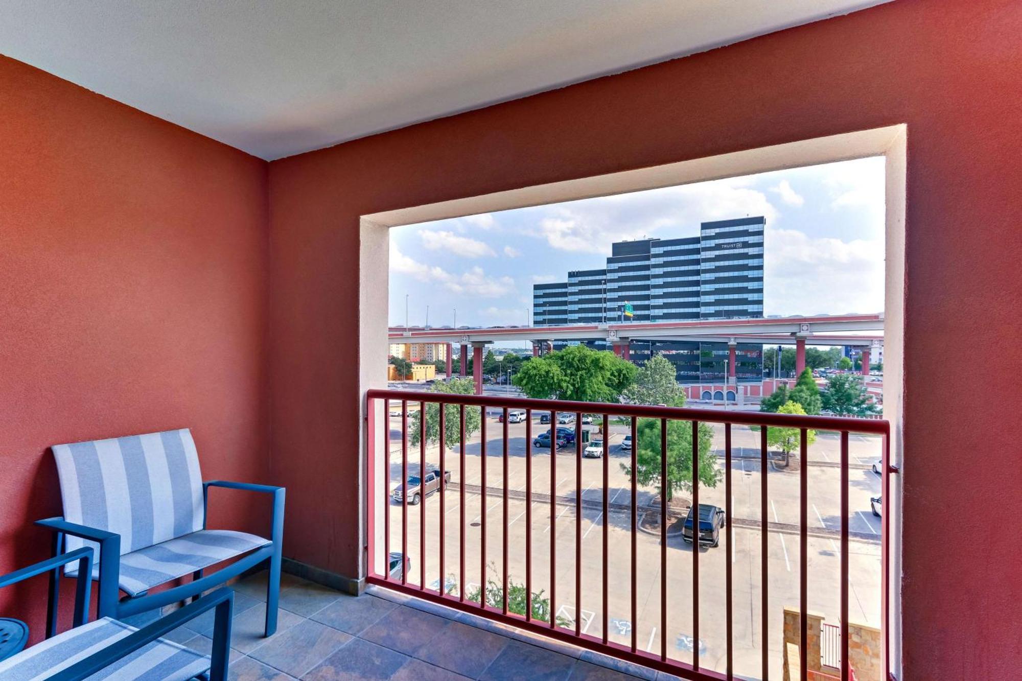 Drury Inn & Suites San Antonio Airport Eksteriør billede
