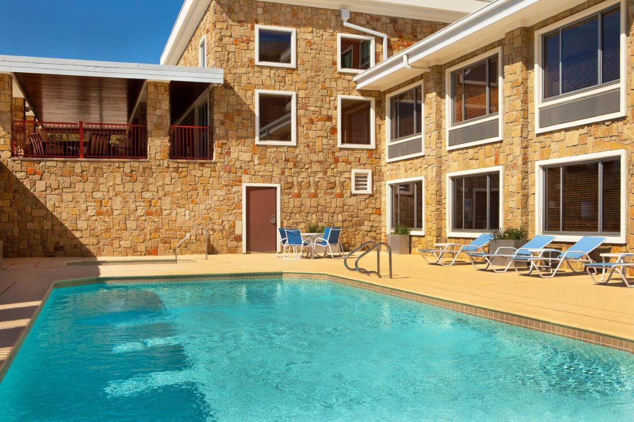 Drury Inn & Suites San Antonio Airport Eksteriør billede